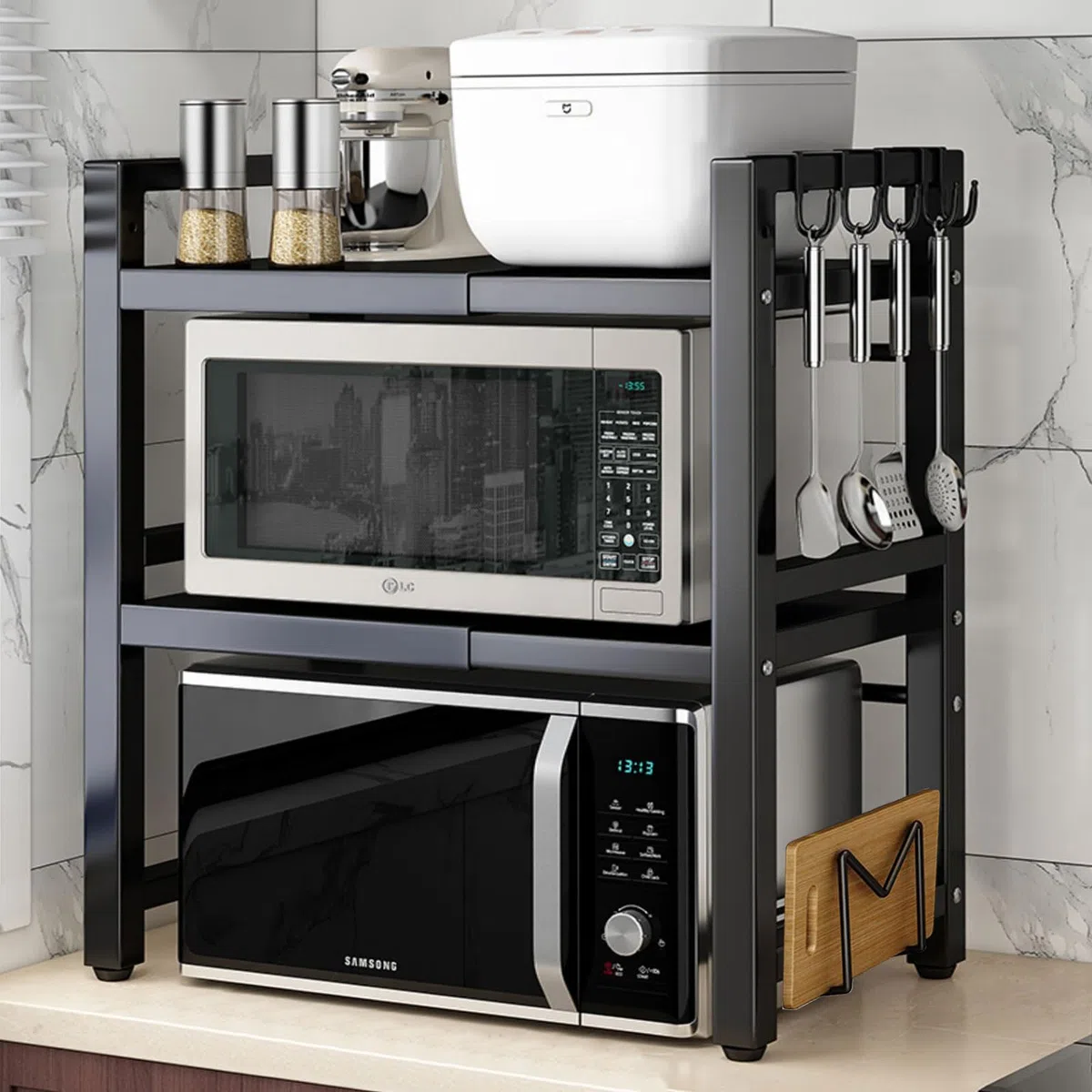 devesanter Mikrowellen Regal 3-Stufiges Ausziehbar arbeitsplatte Bäckerregale mit 6 Haken,Küchenregal Gewürzregal Mikrowellenschrank Organizer für Küchen Schwarz Ausziehbar von 40-64cm
