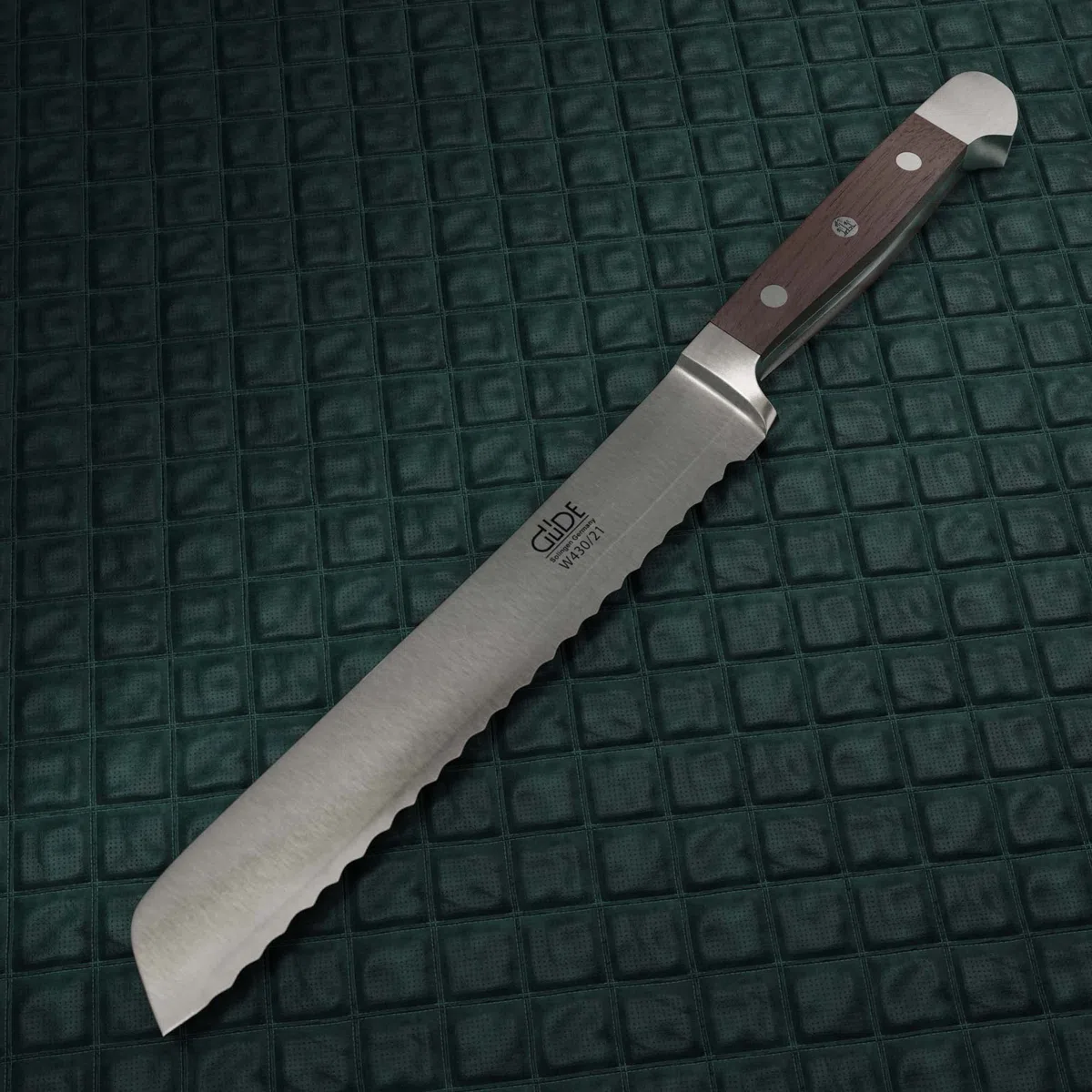 GÜDE Solingen - Brotmesser geschmiedet, 21 cm, Walnussholz, ALPHA WALNUSS, Doppelkropf, Handmade Germany