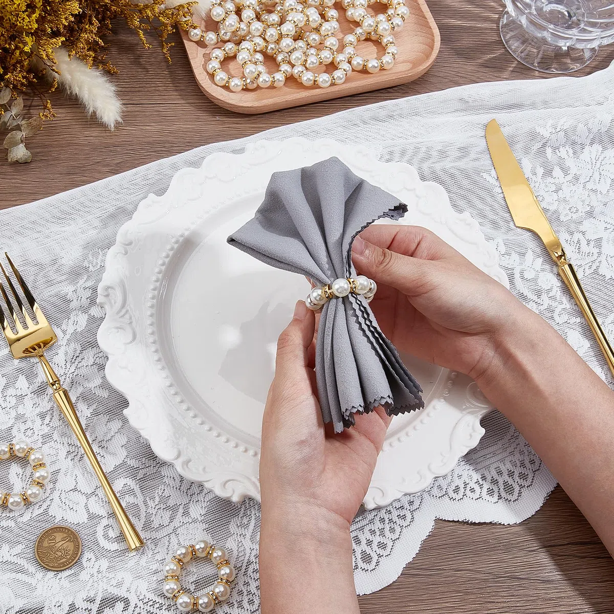 Peacoblue 120 Stück Goldene Serviettenringe mit Imitationsperle, Serviettenhalter für Tischdekoration, Vintage Serviettenringe für Hochzeit und Weihnachtsfeier