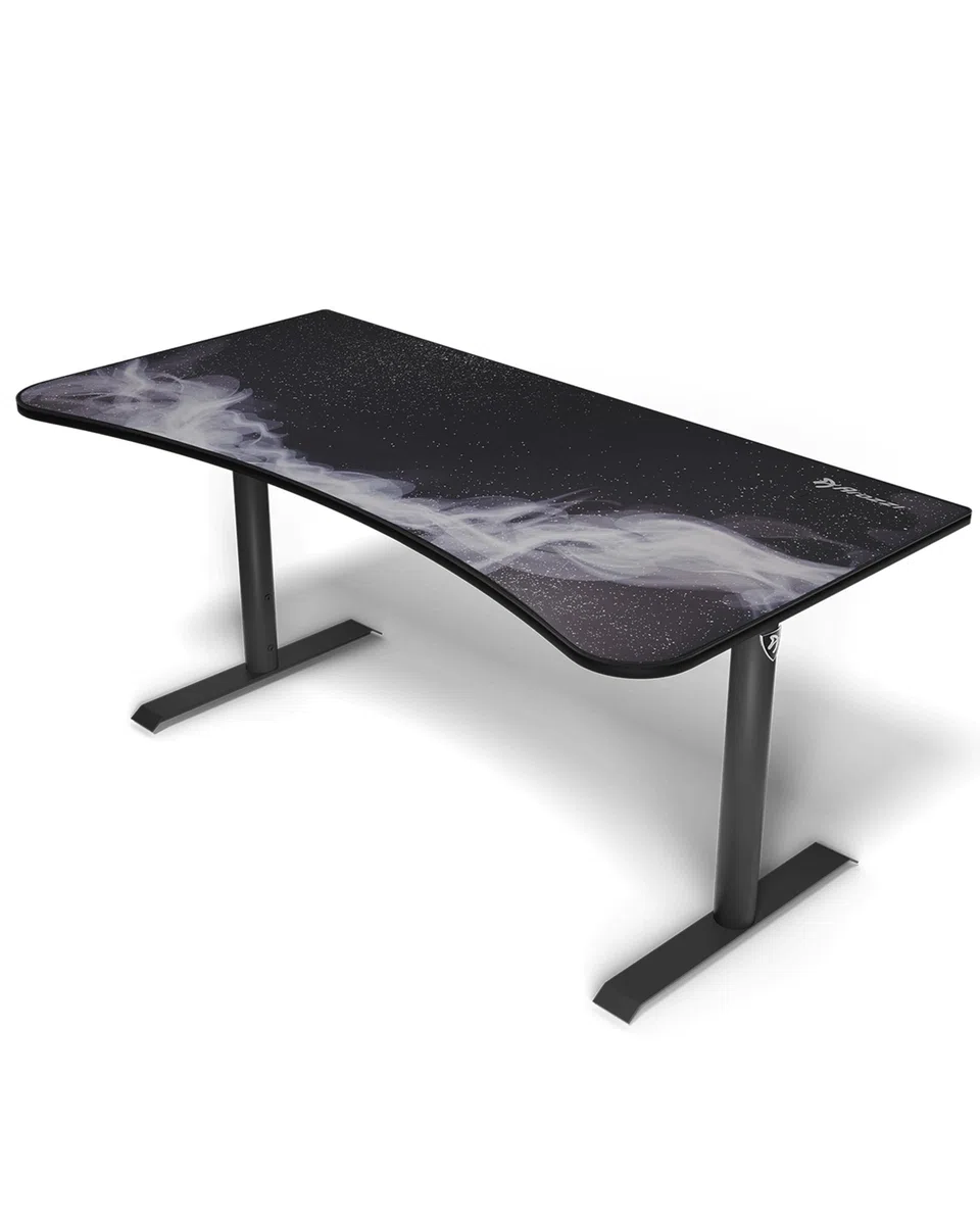 Arozzi Arena Gaming Tisch - Groß 160x82cm Gaming Schreibtisch für kleine Räume - Höhenverstellbar PC Tisch mit Full-Surface Mikrofasermauspad - Kabelmanagement und stabile Stahlbeine - Gunmetal Galaxy