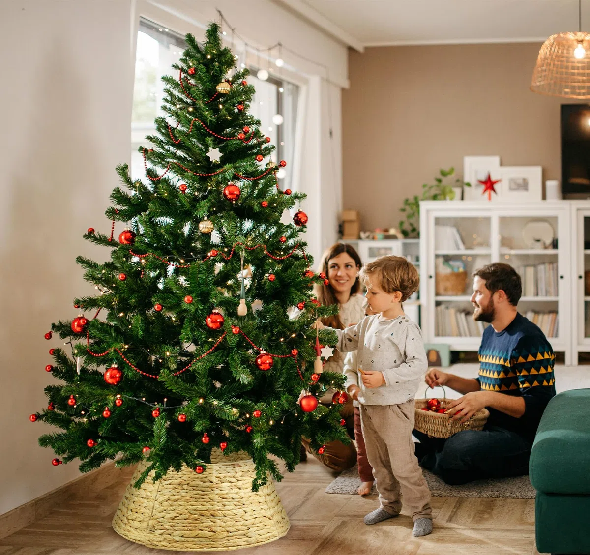 Rattan Weihnachtsbaumrock Ø 60 cm, 4 Teile Abdeckung für den Christbaum Ständer Abnehmbar, Weihnachtsbaum Kragen Tannenbaum Rock, Abdeckung für Christbaumständer Korb