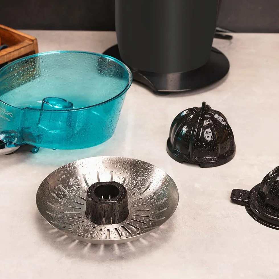 Cecotec Elektrischer Zitruspressen EssentialVita PowerFresh 1000 Black, Leistung 1000 W, Edelstahlfilter, 6 Titanblätter, kontinuierliche Extraktion, Tropfschutz, spülmaschinenfeste Teile